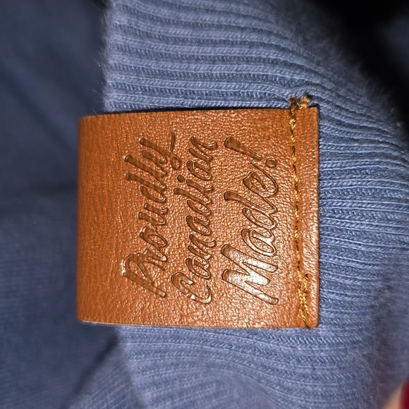 Muskoka Hoodie - Picture 6 of 7